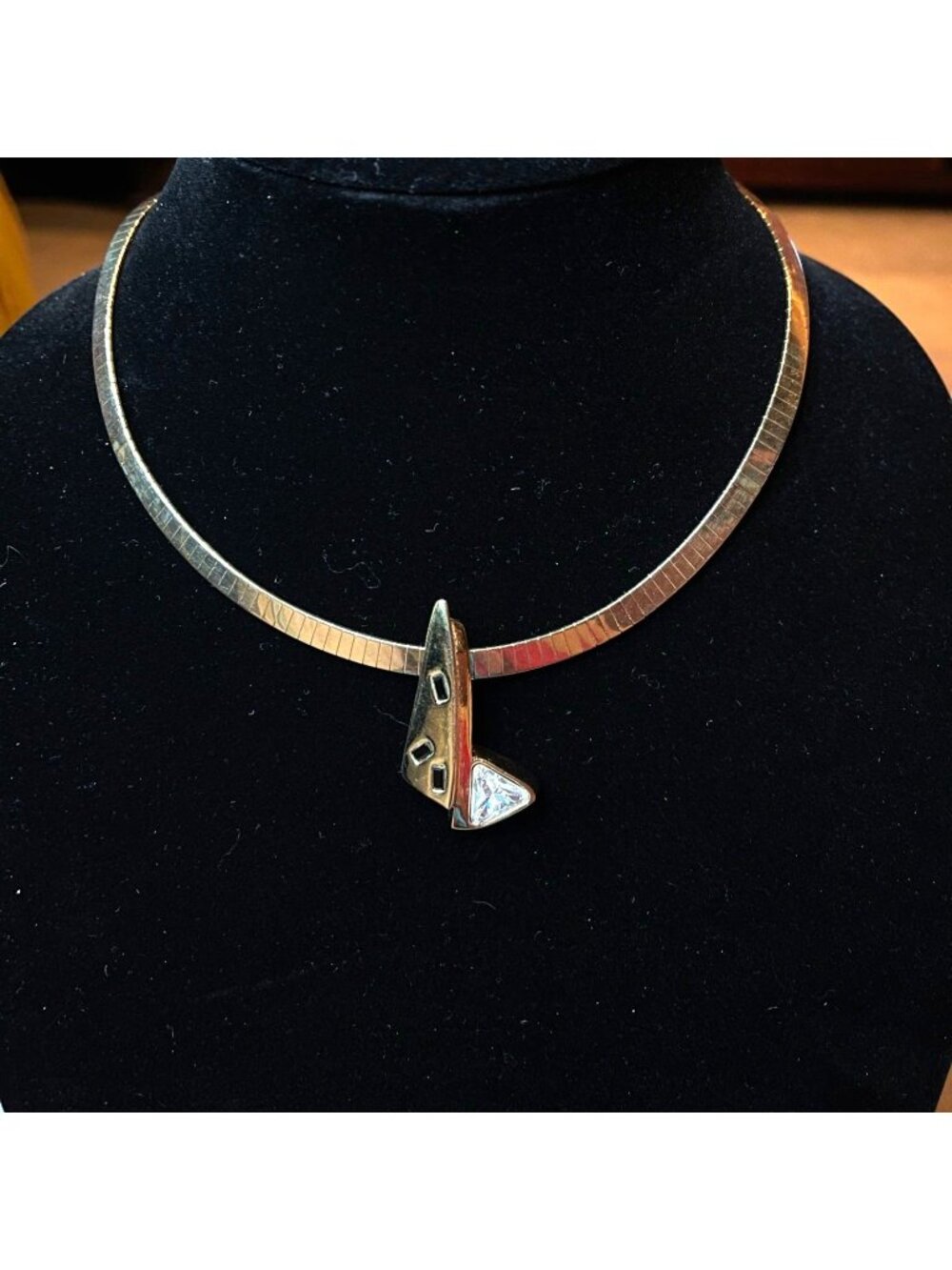 Vintage 80s Gold Tone Omega Collar Necklace Geometric Sliding Pendant